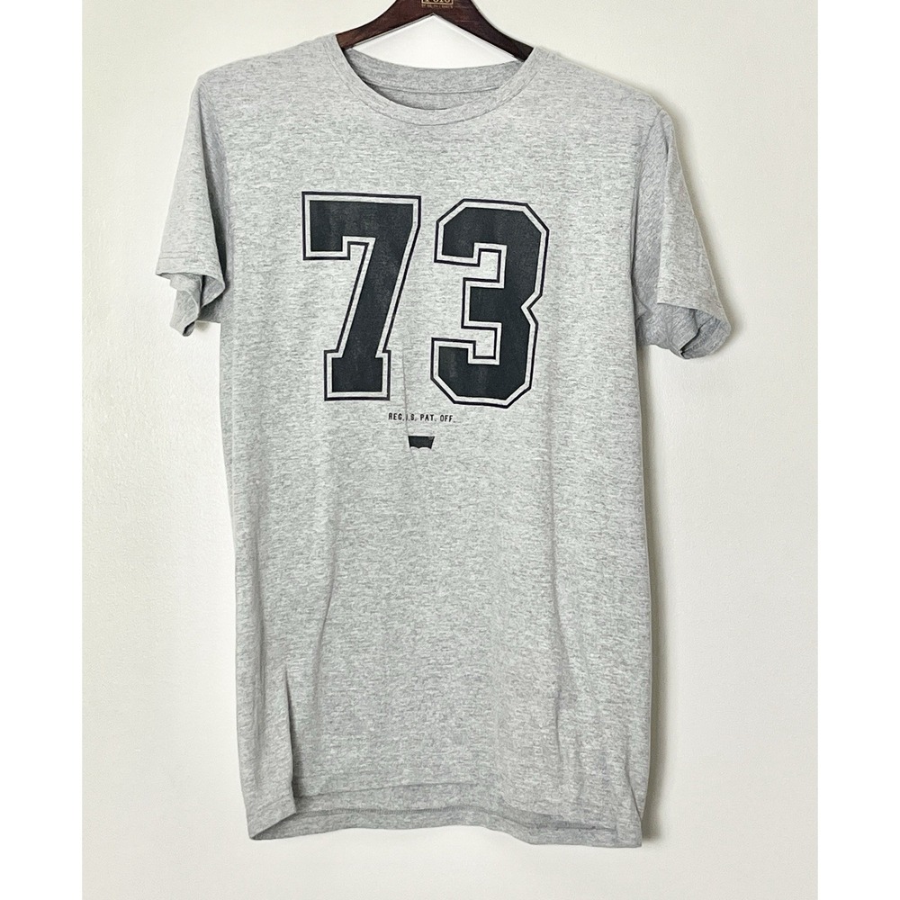 Levi's T-Shirt Men's Medium Gray Graphic 73 Collegiate Americana Heritage
